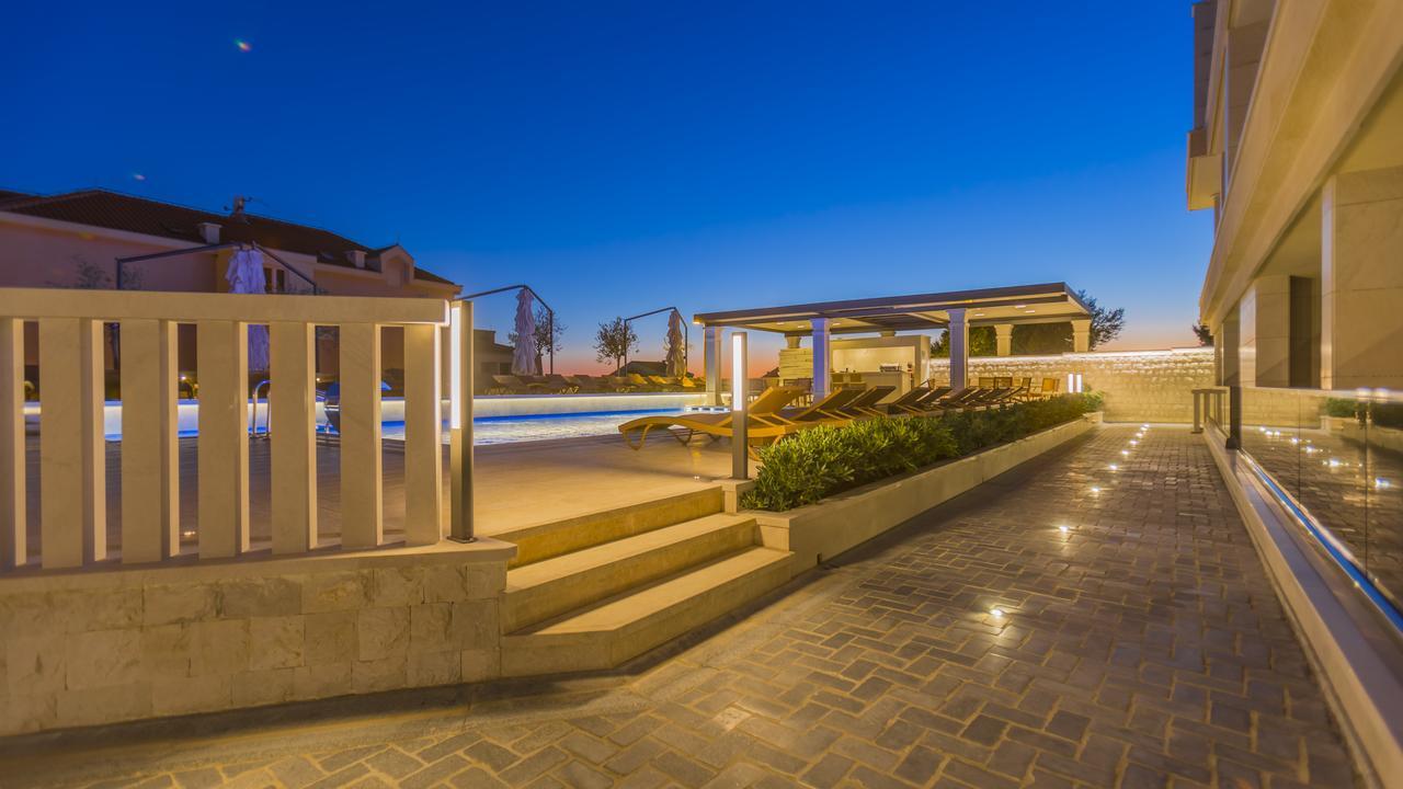 Luxury Aparthotel Makarska Extérieur photo
